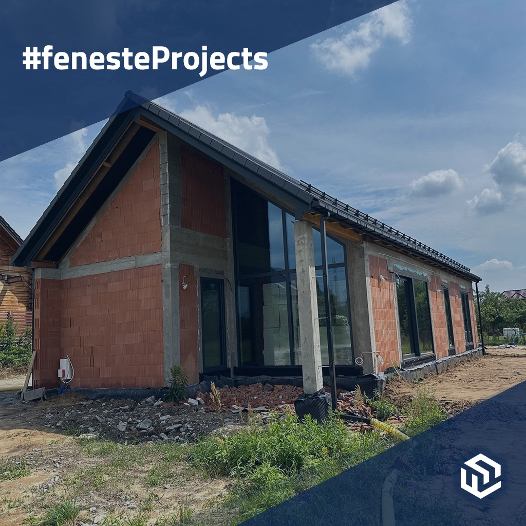 Einzigartiges Haus mit dreieckiger Verglasung 🎥 projekte fensterprofile pvc rehau  